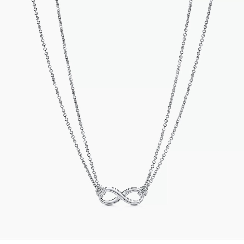 CLASSIC and ELEGANT sterling silver TIFFANY and CO INFINITY PENDANT NECKLACE